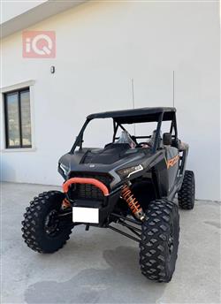 پۆلاریس RZR